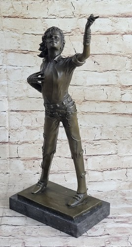 Main bronze statue jeune - main,