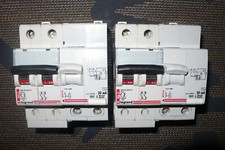 DISJONCTEUR DIFFERENTIEL 2POLE