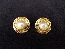 Christian Dior Boucle