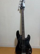 Guitare basse électrique