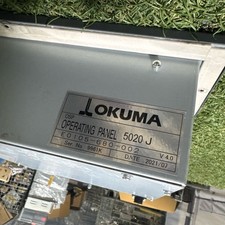 Panneau de commande OKUMA OSP5020 E0105-680-002 retiré de la machine...