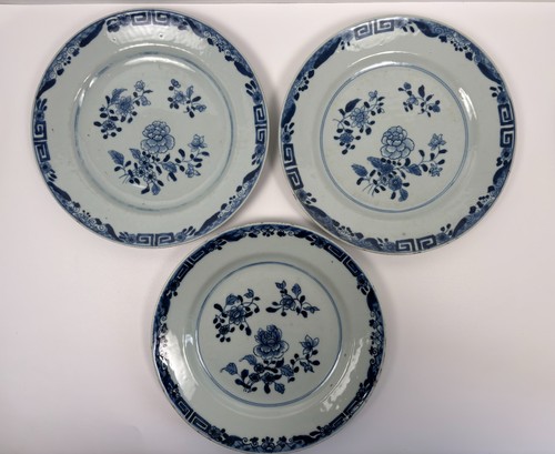 Lot anciennes assiettes - lot,