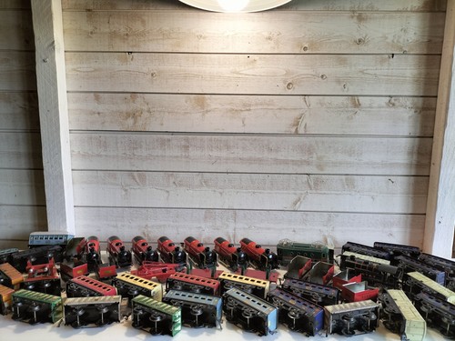 Lot trains remontage - trains,