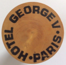 Bouchon ancien : Hôtel George V - Paris - liège et buis