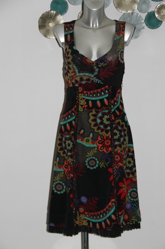 Luxueuse robe fleurs chacok - à,