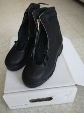 Chaussure d'intervention neuf avec emballage