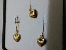 Coeur pendentif et paire de