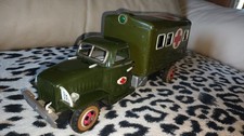 JOUET ANCIEN TÔLE GMC AMBULANCE MILITAIRE A FRICTION 