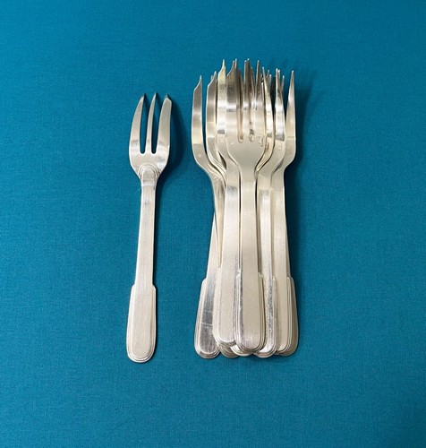 Rare fourchettes à - fourchettes,