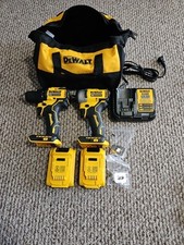 DeWalt DCK225D2 ATOMIC 20V MAX