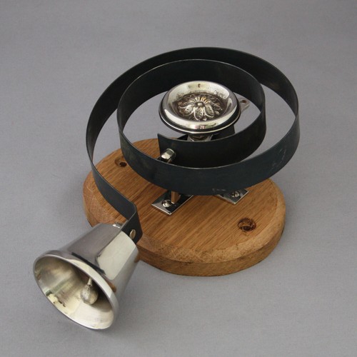 Cloche porte avant en - cloche,