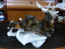 LOUP CHASSE AU CERF ROYAL DUX