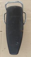 Selle avec poignée chromée