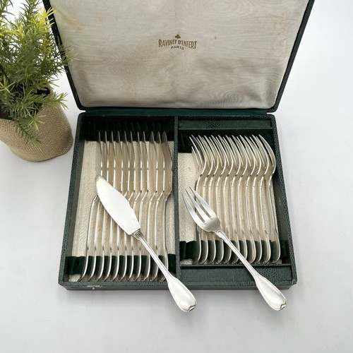 Housewife fish cutlery - fish,