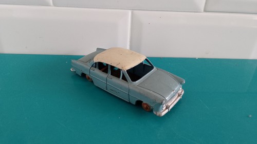 2709257 voiture dinky - voiture, toys