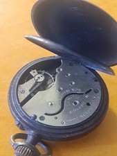  Montre À Gousset MOERIS en Acier Bruni AXE BALANCIER CASSÉ POUR PIÈCES 