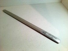 Baguette de porte avant gauche