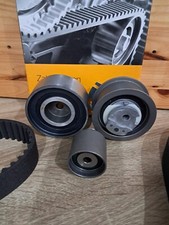 kit distribution+pompe a eau 2.0 tdi 140ch ref:ct1051k1 marque continental