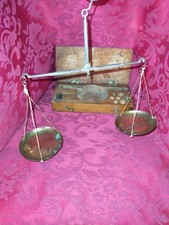 Ancienne balance - , de