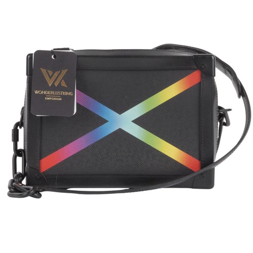 Louis vuitton soft trunk - trunk, taiga