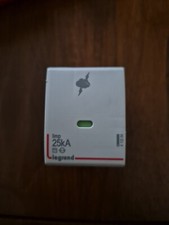 Cassette de remplacement LEGRAND  pour PARAFOUDRE 25ka Neuf 