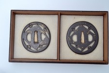 Ensemble Higo Tsuba Daisho Mumei Jingasa (une casquette de soldat) ajouré...