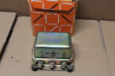 régulateur neuf YT 215 PARIS