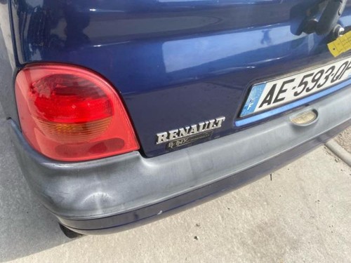 Feu arriere principal gauche