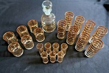 Service de 21 verres à