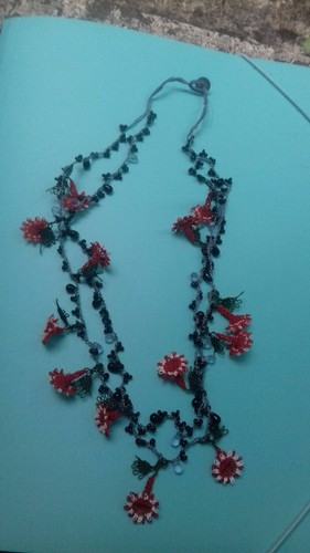 Collier double rang fleurs