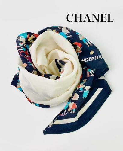 Chanel foulard soie - logo, cc
