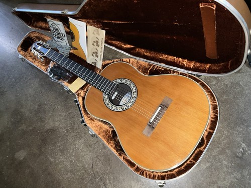 Ovation 1613 nylon acoustic