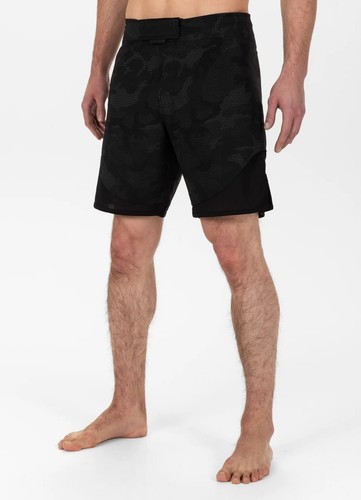 Short grappin pour - de, hommes