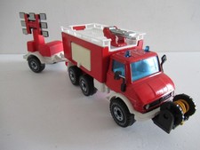 Mercedes Benz Unimog pompiers
