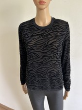 Pull noir et argenté