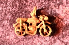 JOLI PENDENTIF OR MOTO MIXTE BE