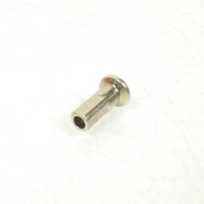 Ecrou tête Rayon de jante