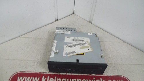 Chargeur audi quattro - cd,