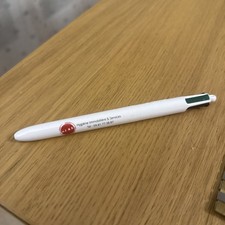 STYLO PUBLICITAIRE BIC 4 COULEURS HYGIÈNE IMMOBILIÈRE ET SERVICES
