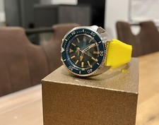 Diver Watch Turtle Automatic With Nh35 Custom : Brazil Édition / 2 Straps