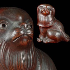 Figurine sculpture chien