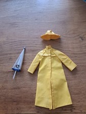 Impermeable Barbie Avec Parapluie Et Chapeau