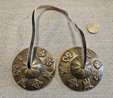 Bouddhisme Tingsha 77mm Cymbales tibétaines Symboles OM bouddhistes Tibet Asie