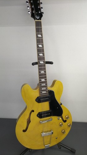 Guitare électrique acoustique