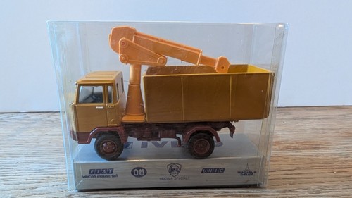 Old cars camion - old, 1/43