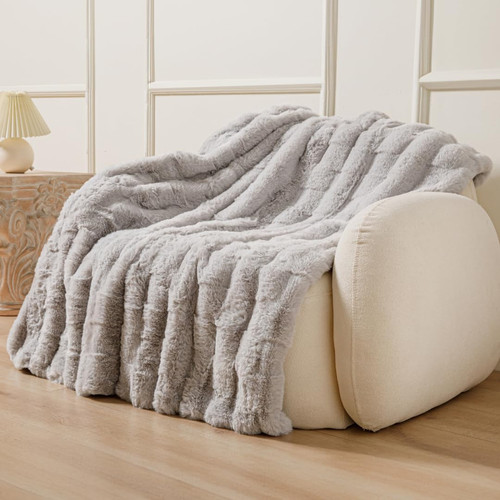 Southampton faux fur - faux, throw