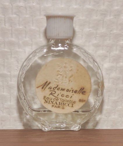Eau toilette mademoiselle - de,