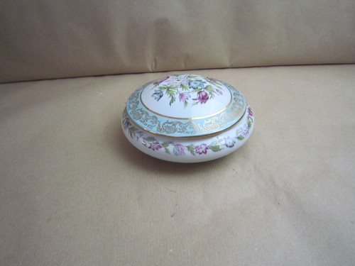 Bonbonniere decor floral - bonbonniere,