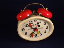 Ancien jouet réveil enfant