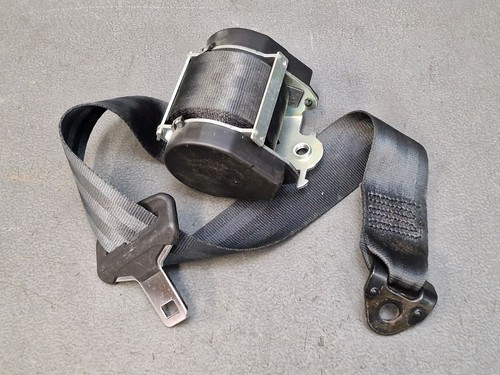 Ceinture arrière gauche